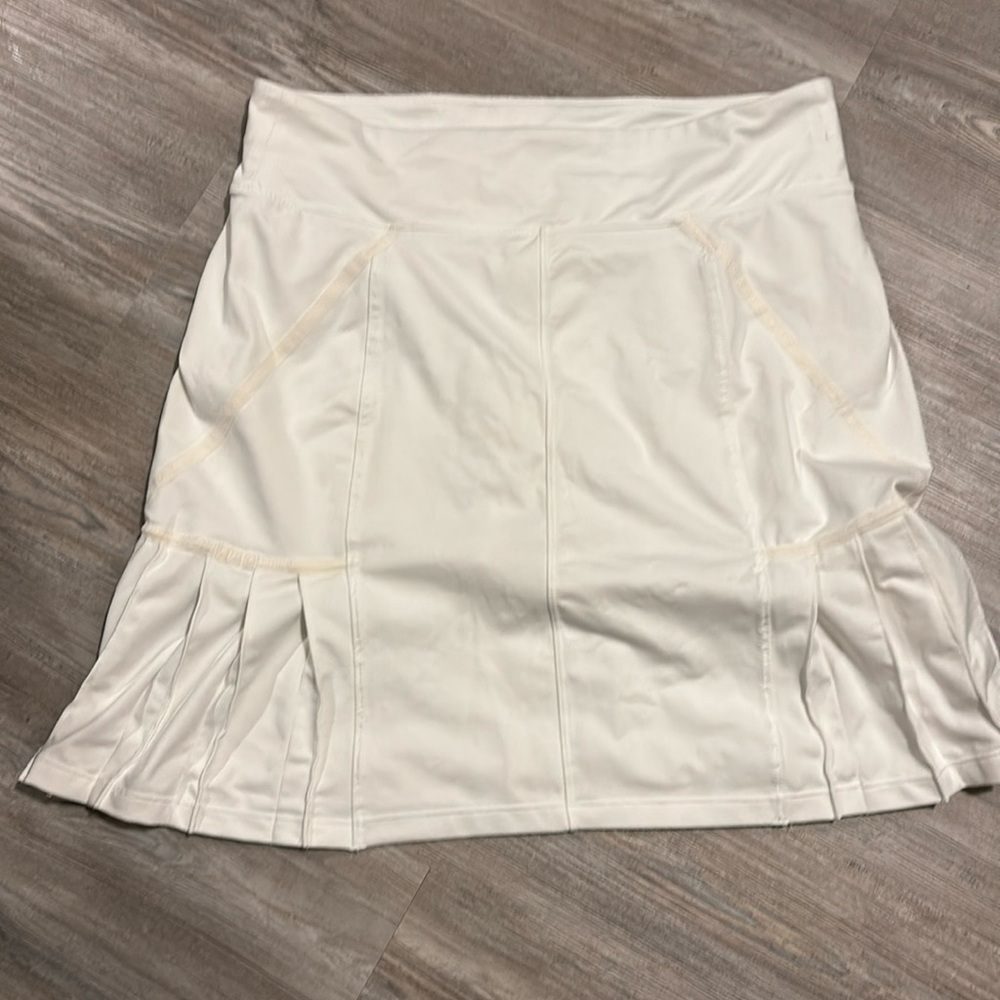 🍀Athleta White A-Line Skirt